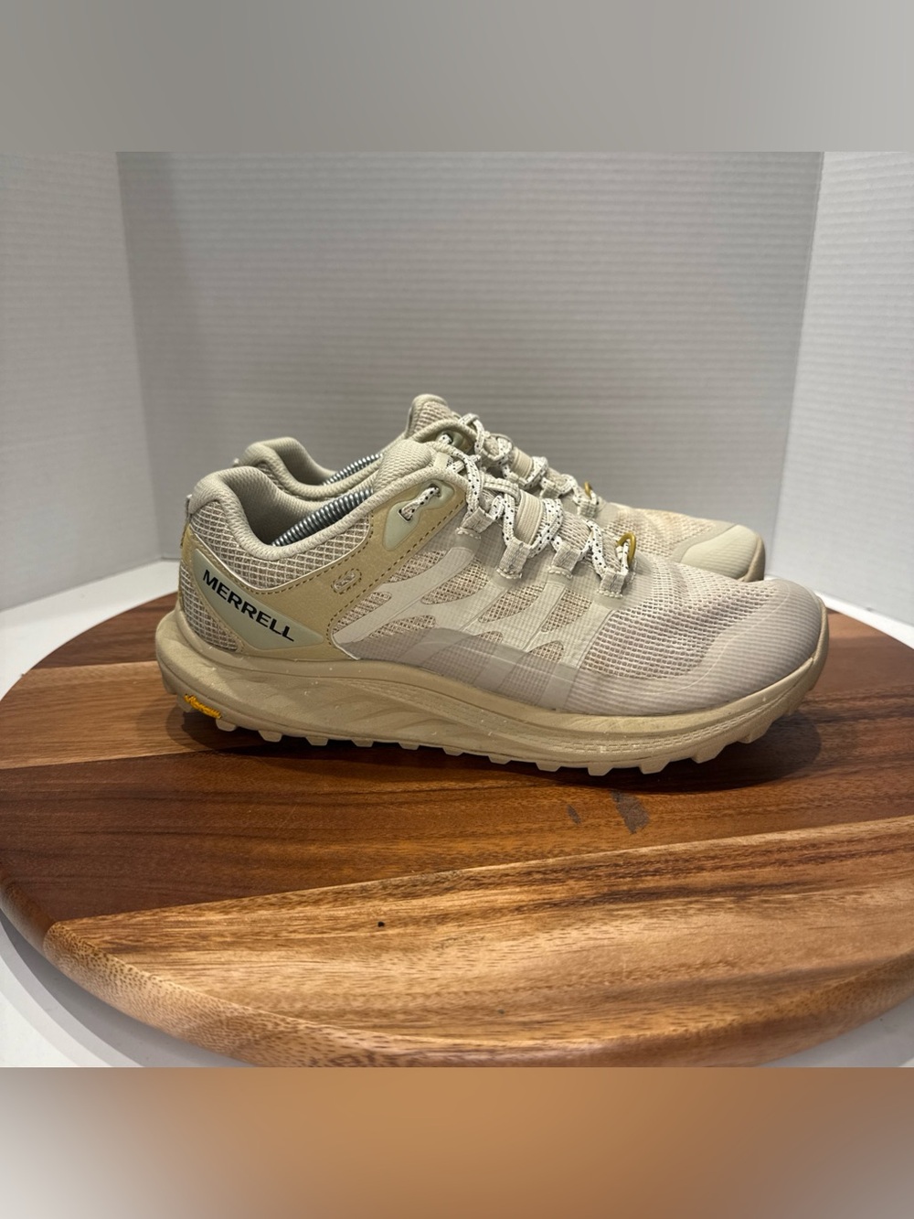 Merrell Antora 3 Women’s Size 9 Beige Vibram Running Shoes Comfort Trail Sneaker